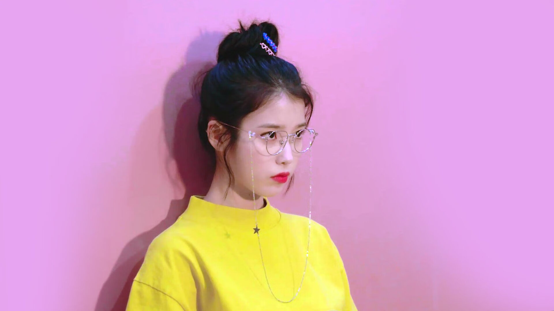 俄罗斯女足后卫接连连续断球，展现出色防守！，俄罗斯女足主教练