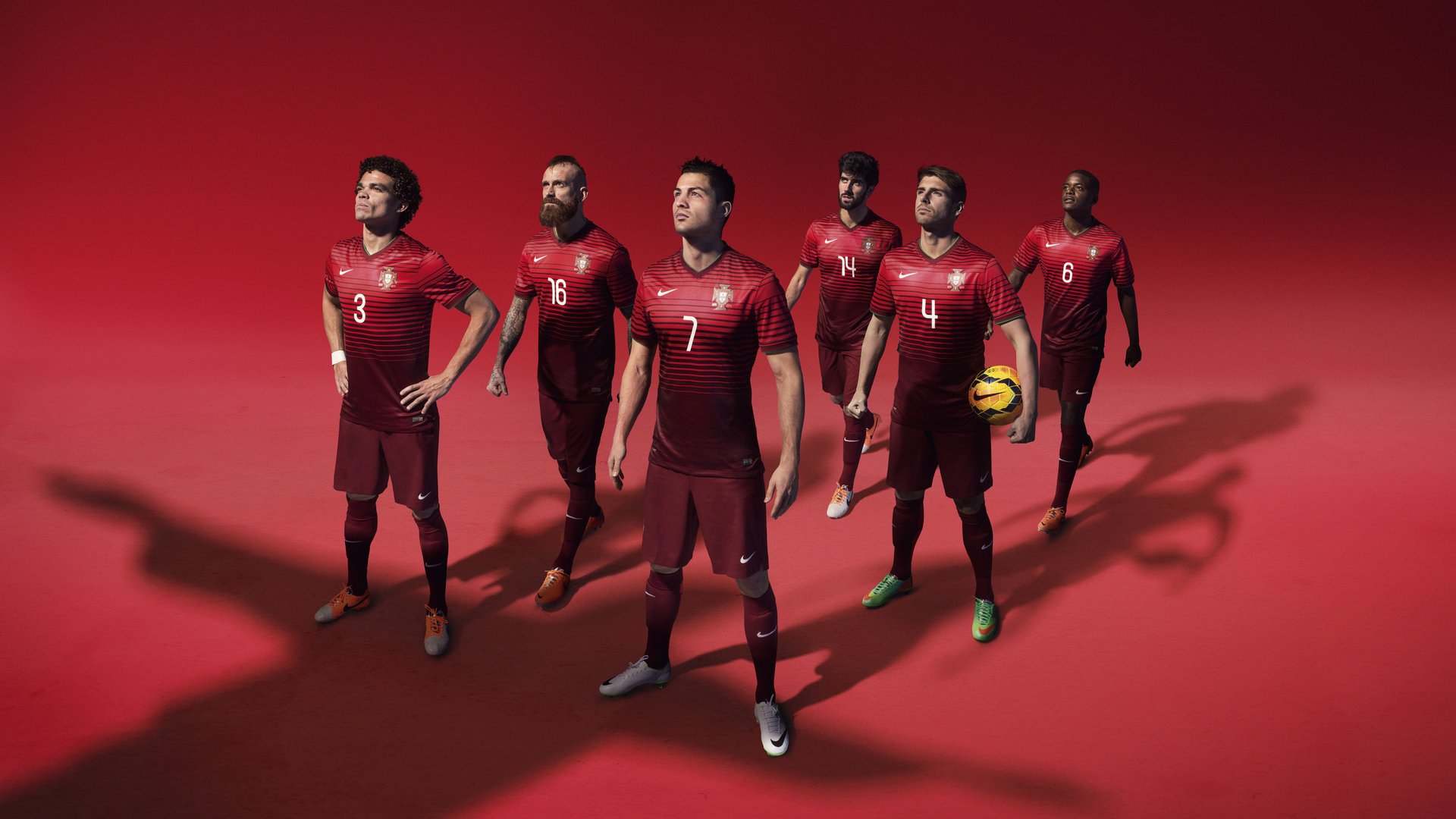 “全民足球日：推广足球文化，增强群众体育意识”，推广足球活动的简报